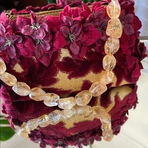 Elegant Floral Velvet Handbag with Beaded Handle